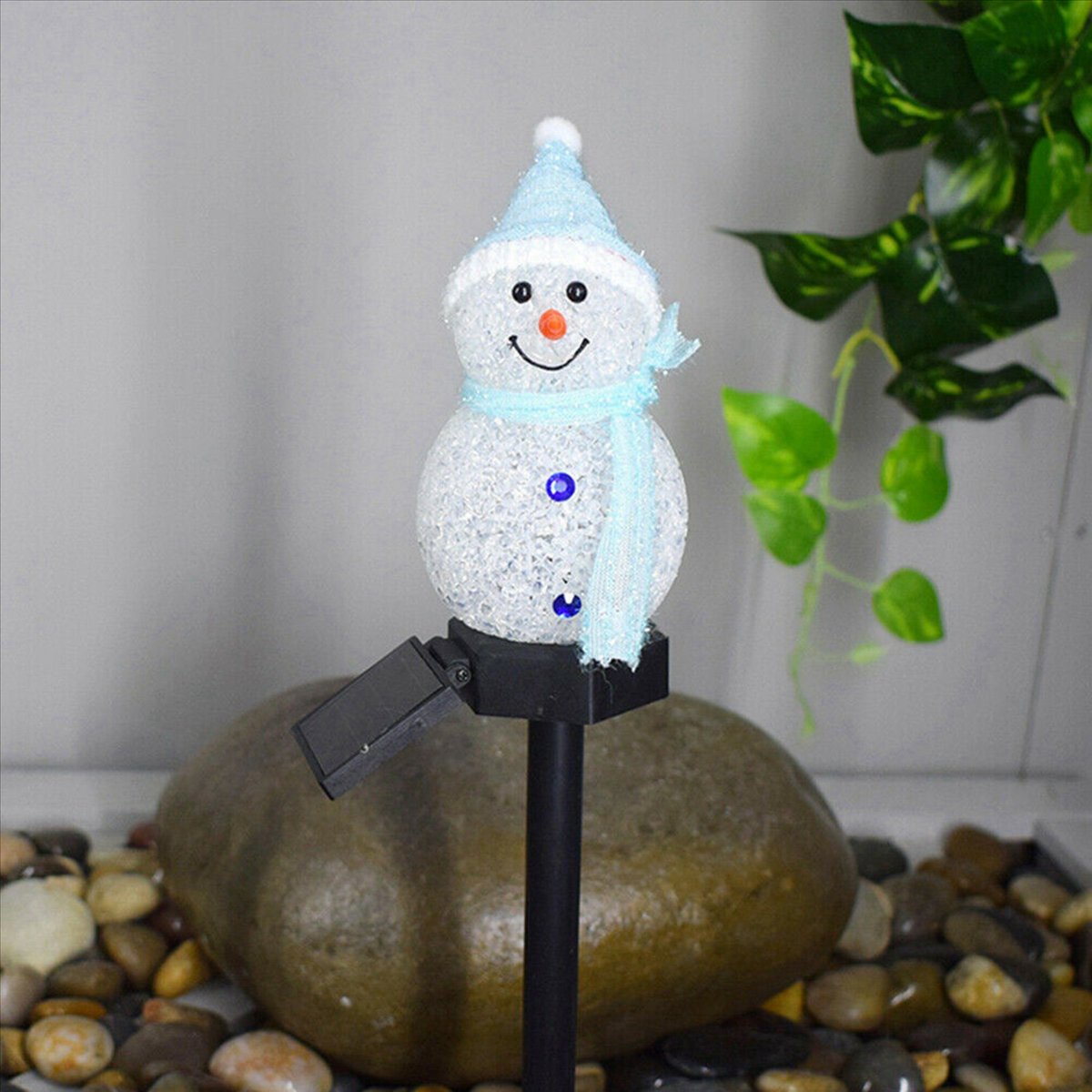 أضواء شمسية جديدة على شكل رجل  - مراجعة Outdoor Solar Power Xmas Lights وسعره